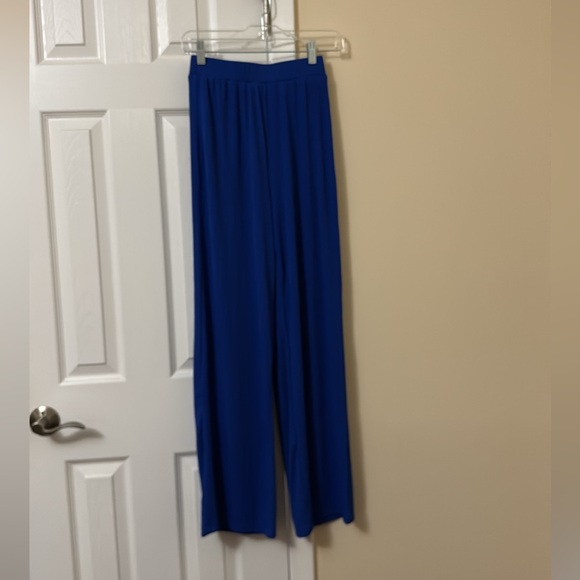 HALTER CROP TOP & HIGH WAIST STRAIGHT LEG TROUSERS SET - Picture 3 of 4